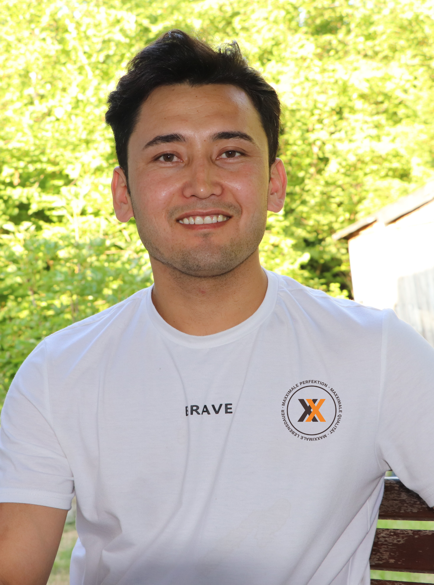 Ali Abdullahi - Fliesenlegermeister